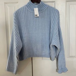 Soft knit cropped turtleneck sweater from H&M